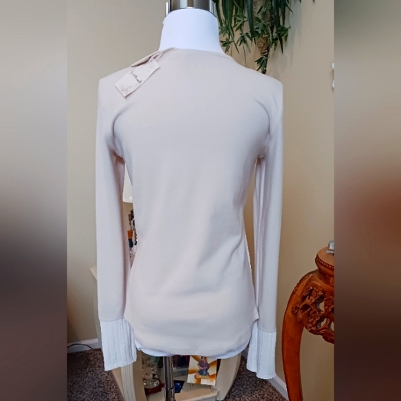 Hem & Thread Colorblock Sweater Taupe/Cream NWT  S - Picture 2 of 11